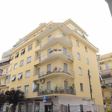 Casa E Appartamenti Per Vacanze Jenner Rome Buitenkant foto